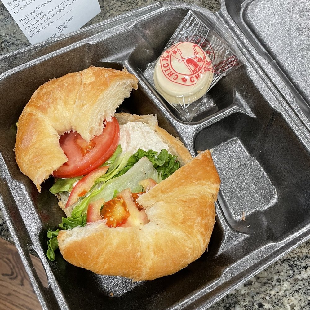 Chicken Salad Chick - Missing my "side" scoop - Sandwiches Near Me - Atlanta, Georgia