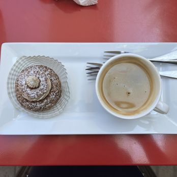 Adore Dessert Cafe - Cream puff and coffee - Desserts Near Me - Redondo Beach, California