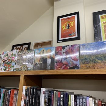 Last Exit Books - Books, Mags, Music & Video Near Me - Kent, Ohio