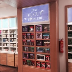 Bath & Body Works