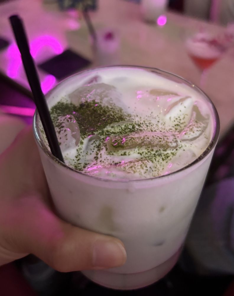 Social spots from Roxanne’s