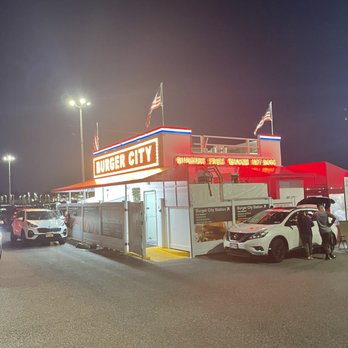 Burger City - Venue and ambiance are very dive style. So worth it. - American Near Me - East Meadow, New York Burger City - Venue and ambiance are very dive style. So worth it. - American Near Me - East Meadow, New York