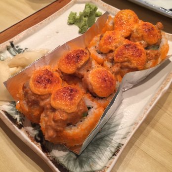 Yanagi Sushi - Dynamite maki! The besssssst! Sooo good! Baked spicy tuna with mayo on top! - Japanese Near Me - Honolulu, Hawaii Yanagi Sushi - Dynamite maki! The besssssst! Sooo good! Baked spicy tuna with mayo on top! - Japanese Near Me - Honolulu, Hawaii