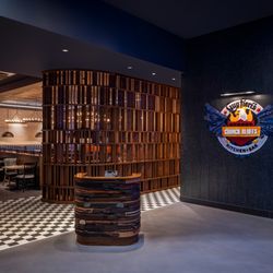 Harrah's Council Bluffs Hotel and Casino - Harrah's Council Bluffs Hotel and Casino
