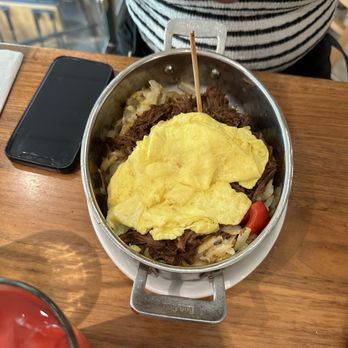 Wildberry Pancakes and Cafe - Slow Roast Brisket Hash - Pancakes Near Me - Chicago, Illinois Wildberry Pancakes and Cafe - Slow Roast Brisket Hash - Pancakes Near Me - Chicago, Illinois