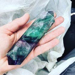 Alchemy Energy Healing - Exquisite fluorite radiates a marvelous energy throughout the light body relieving stress, spiritual discomfort, and physical blockage.