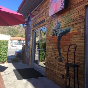 Spitz - Eagle Rock - Front door/ patio - Sandwiches Near Me - Los Angeles, California Spitz - Eagle Rock - Front door/ patio - Sandwiches Near Me - Los Angeles, California