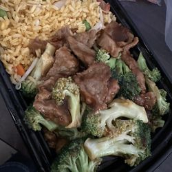 King Yuan Chinese - Avon - Beef and Broccoli combo