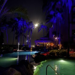 Lucho’s Pools And Spa Services - Sheraton Waikīkī Happy Customer  serving this Hotel for 4 years already!