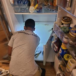 Appliance King - Gabe saving a customers subzero