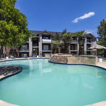 The Lynx - Apartments Near Me - San Antonio, Texas