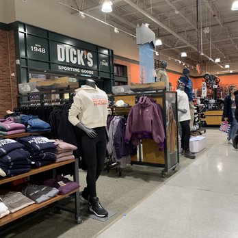 DICK'S Sporting Goods - Sports Wear Near Me - Roseville, Michigan