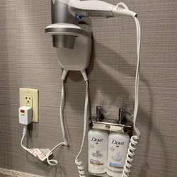 Holiday Inn Express & Suites - Lonoke
