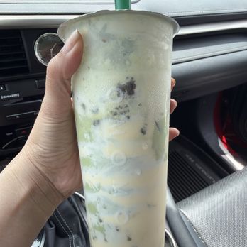 OMOMO Tea Shoppe - Oreo brulee green milk tea - Bubble Tea Near Me - Aliso Viejo, California OMOMO Tea Shoppe - Oreo brulee green milk tea - Bubble Tea Near Me - Aliso Viejo, California