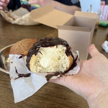 Elevenses Cafe - Chocolate bun - Cafes Near Me - Astoria, New York