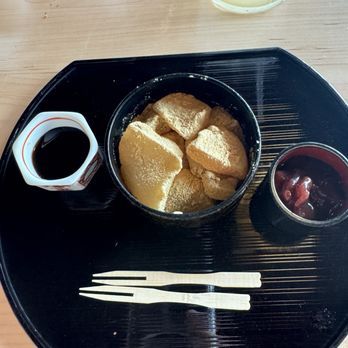 Zaru - Must have mochi - Japanese Near Me - Orlando, Florida Zaru - Must have mochi - Japanese Near Me - Orlando, Florida