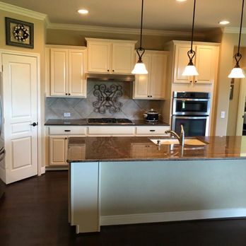 Mariaelena Finishing - After - Carpenters Near Me - Richmond, Texas Mariaelena Finishing - After - Carpenters Near Me - Richmond, Texas