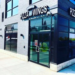 Gordon Pizza and Wings - Main entrance