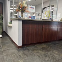 MDSTAT Urgent Care - Front counter
