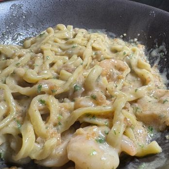 pastaRAMEN - Shrimp Scampi - Italian Near Me - Montclair, New Jersey pastaRAMEN - Shrimp Scampi - Italian Near Me - Montclair, New Jersey