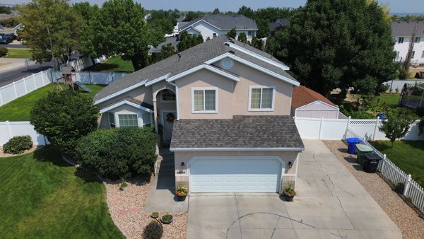 Roof Replacement - This homeowner was stuck in a tough spot when there roof started leaking. We stepped in and replaced the old 3 tab roof with a upgraded architectural shingle, bringing new life to the roof! This not only protected the homeowners family and belongings but also increased their home value! Roof Replacement - This homeowner was stuck in a tough spot when there roof started leaking. We stepped in and replaced the old 3 tab roof with a upgraded architectural shingle, bringing new life to the roof! This not only protected the homeowners family and belongings but also increased their home value!