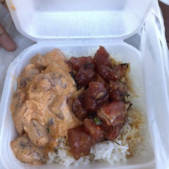 Ono Seafood - Large shoyu and spicy ahi - Seafood Near Me - Honolulu, Hawaii