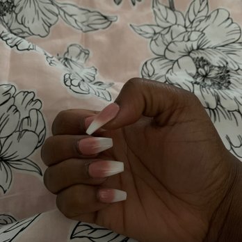 La Vie Nail Spa - Glue everywhere....simple ombré for and EXTRA 20 dollars - Nail Salons Near Me - Durham, North Carolina La Vie Nail Spa - Glue everywhere....simple ombré for and EXTRA 20 dollars - Nail Salons Near Me - Durham, North Carolina