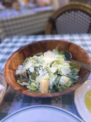 Tony & Elaine's by null