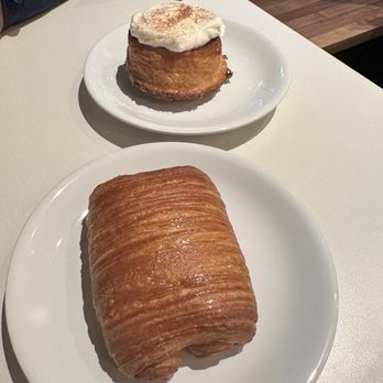 Cloudy Cafe - Cinnamon roll and pain au chocolate. - Coffee & Tea Near Me - Seattle, Washington