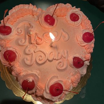 Lily's Bakery - made very poorly. Frosting doesn't work for this. - Bakeries Near Me - Westminster, California