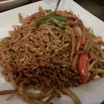 HK Tea and Sushi - Ham and Egg Pan Fried Instant Noodle - Sushi Bars Near Me - Brooklyn, New York