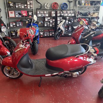 Second City Scooters - Lance 125CC, I love it! - Motorcycle Dealers Near Me - Chicago, Illinois