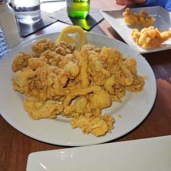 Seaport Grille - Fried clam app - Seafood Near Me - Gloucester, Massachusetts
