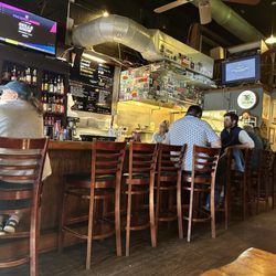 Comet Grill - Bar area