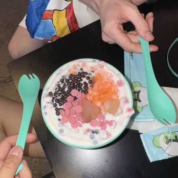 Mamie's Yogurt - Desserts Near Me - Queens, New York