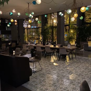 Motel One - Hotels Near Me - Barcelona, B