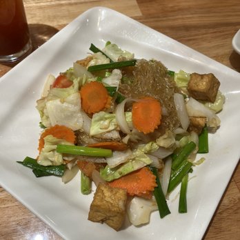 Basil & Co - Pad Woon Sen - Thai Near Me - Diamond Bar, California Basil & Co - Pad Woon Sen - Thai Near Me - Diamond Bar, California
