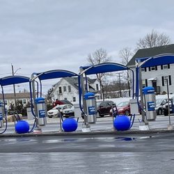 Freeway Car Wash Family - New vacuums