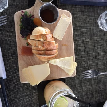 The Sunset Restaurant - Cheese and fruit plate - New American Near Me - Malibu, California The Sunset Restaurant - Cheese and fruit plate - New American Near Me - Malibu, California