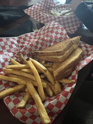 Thee Abbey Kitchen / Arcadia Academy by null