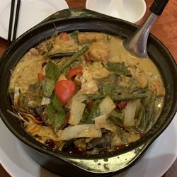 Red Hot Wok - Fish head curry