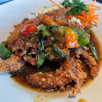Thai Tanium Restaurant - Soft shell crab - Thai Near Me - Gaithersburg, Maryland