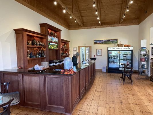 Three Sisters Vineyards & Winery by null