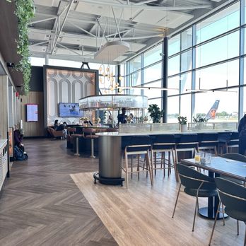 Aspire - Airport Lounges Near Me - Dorval, Quebec Aspire - Airport Lounges Near Me - Dorval, Quebec