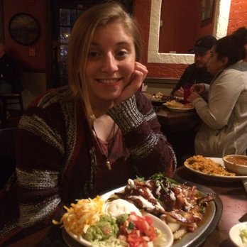 Uncle Julio's - A huge platter of chicken fajitas - Mexican Near Me - Gaithersburg, Maryland Uncle Julio's - A huge platter of chicken fajitas - Mexican Near Me - Gaithersburg, Maryland