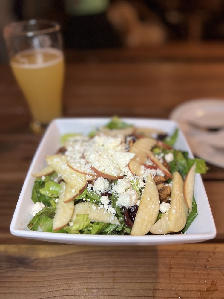 Hop Gardens Taproom