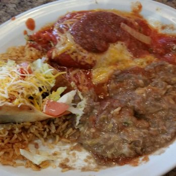 Flor's Diner - Relleno and beef taco - American Near Me - Colton, California