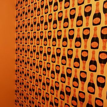Brooke’s Bubble Bar - Champagne Bars Near Me - Fredericksburg, Texas