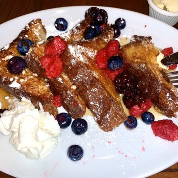 White Maple Café - Brioche French Toast (Breakfast Menu) - New American Near Me - Ridgewood, New Jersey