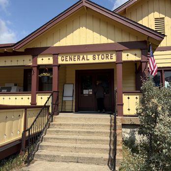Rising Sun General Store - Outside - Souvenir Shops Near Me - St. Mary, Montana Rising Sun General Store - Outside - Souvenir Shops Near Me - St. Mary, Montana